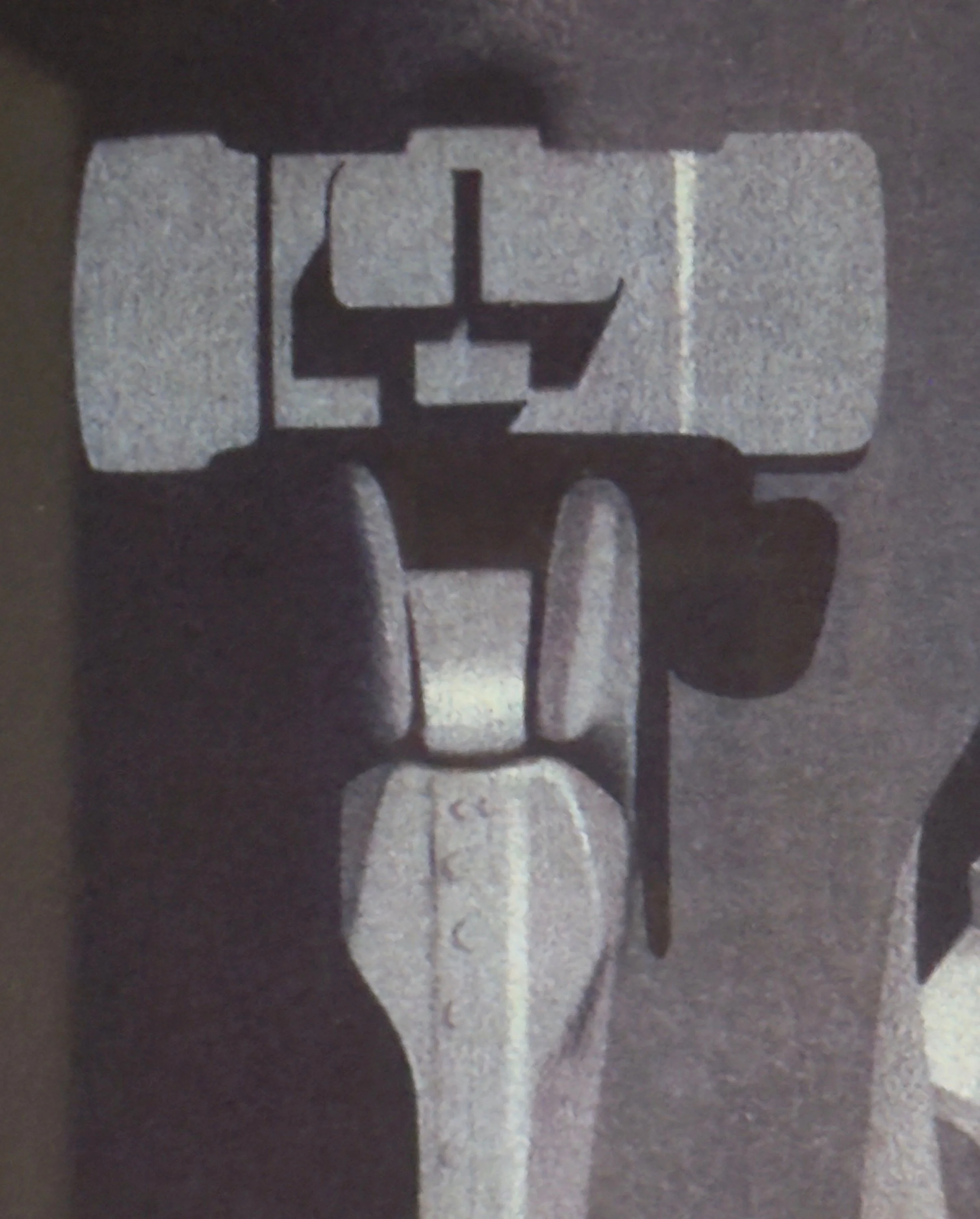 Normandie - 16 - Center Detail.jpg