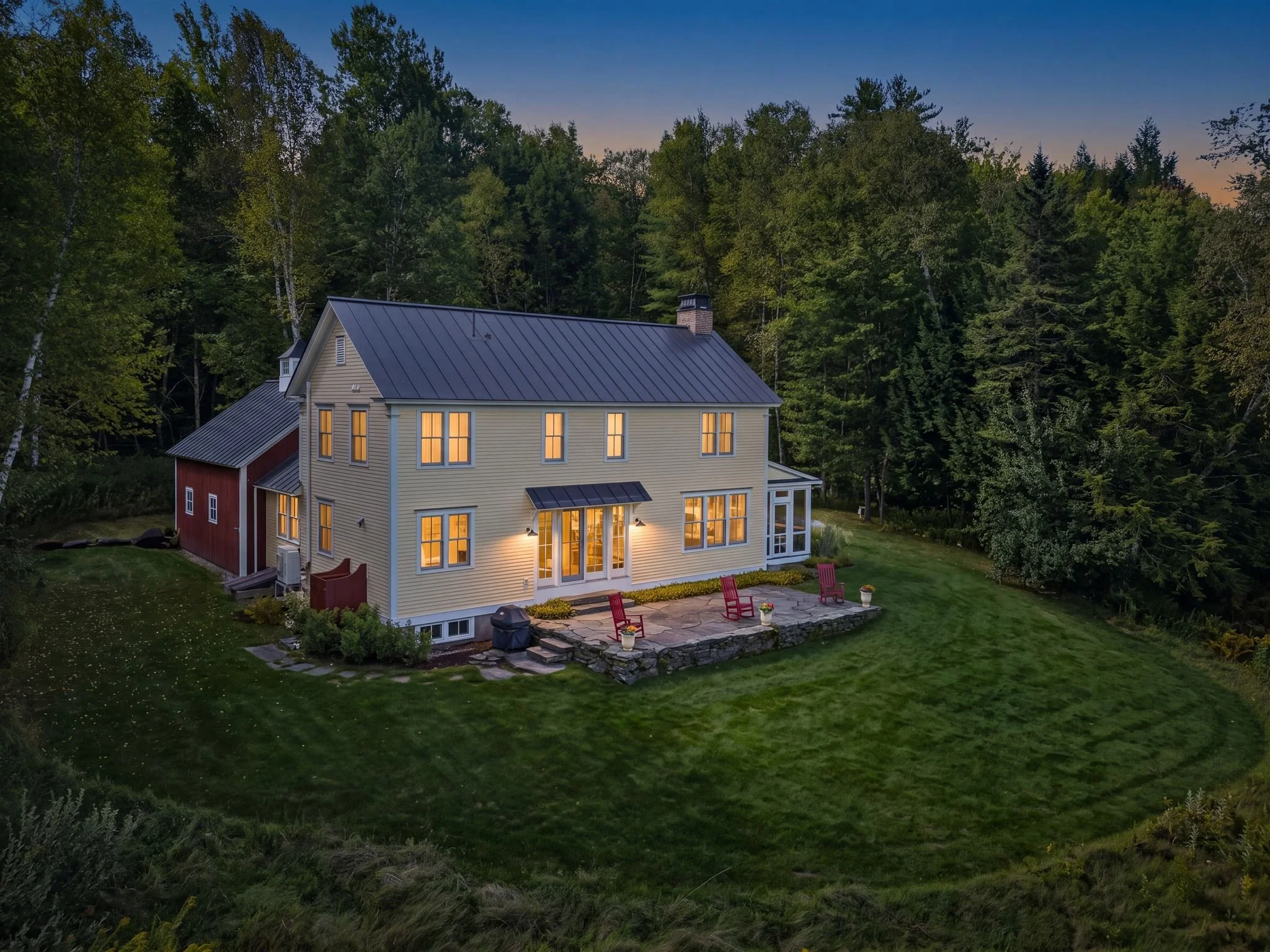 306 Meoki Way Woodstock VT 58 - AI twilight.jpg