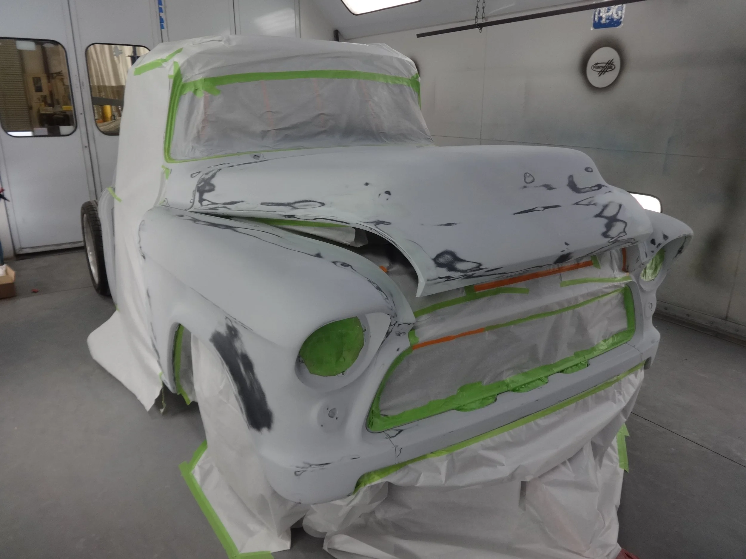 55Persistance_hood and fender priming-001.JPG