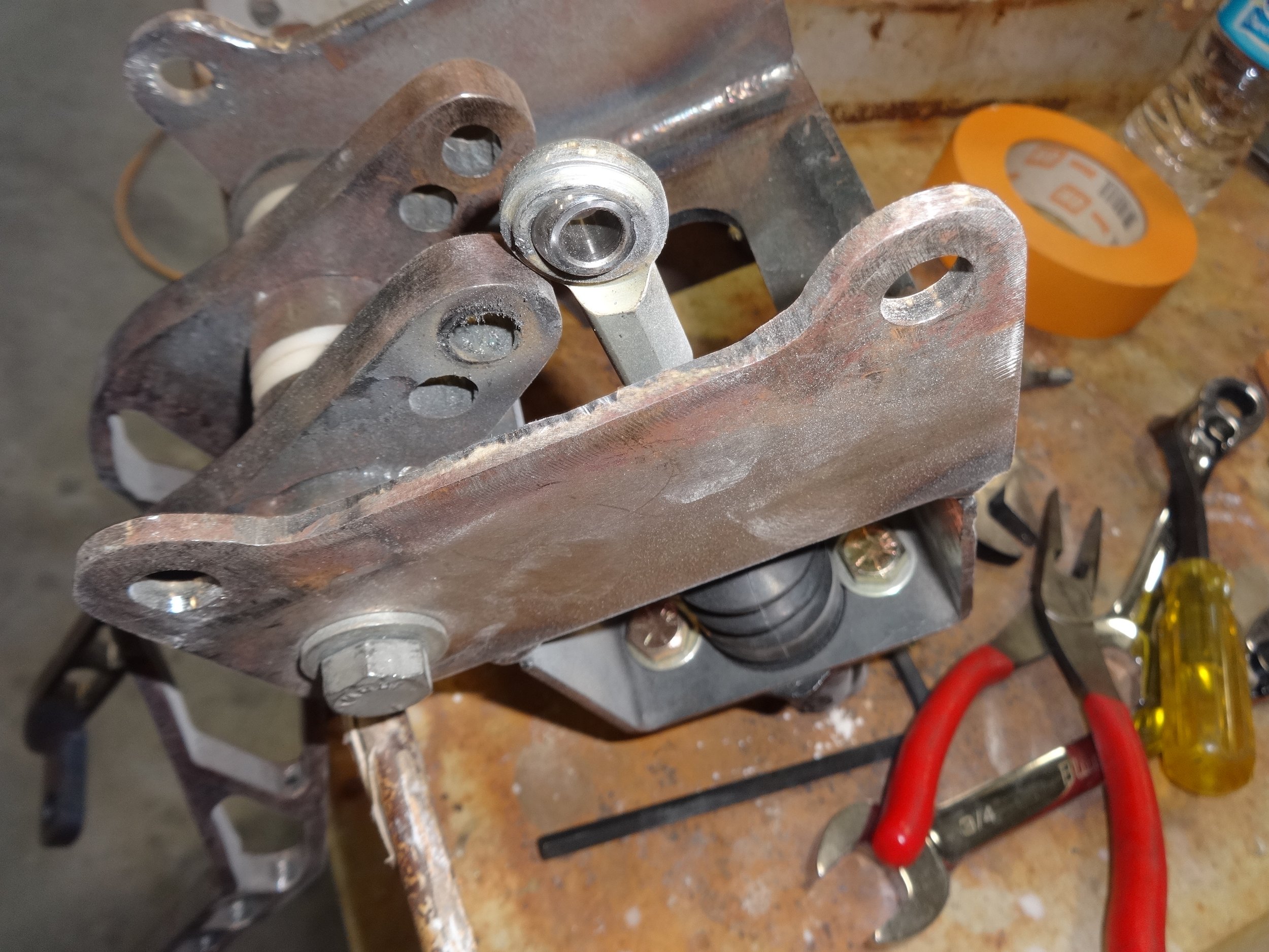 55Persistance_pedal bracket disassembly-026.JPG