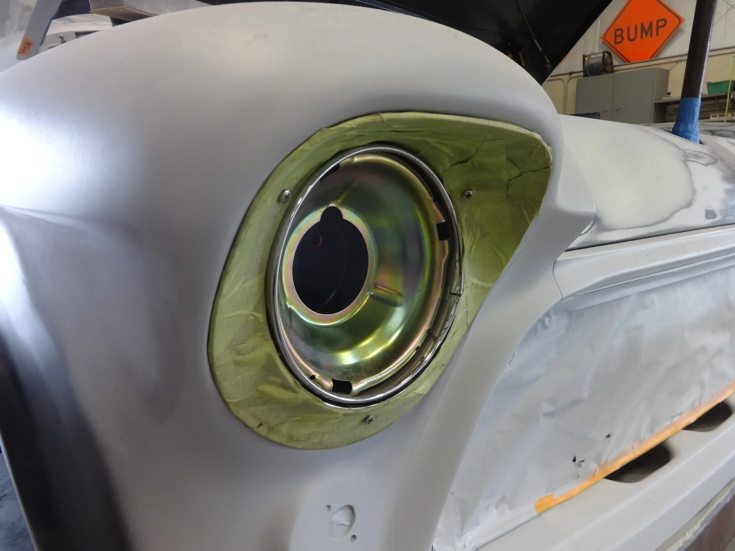 55Persistance_headlamp bezel fitting-002.JPG