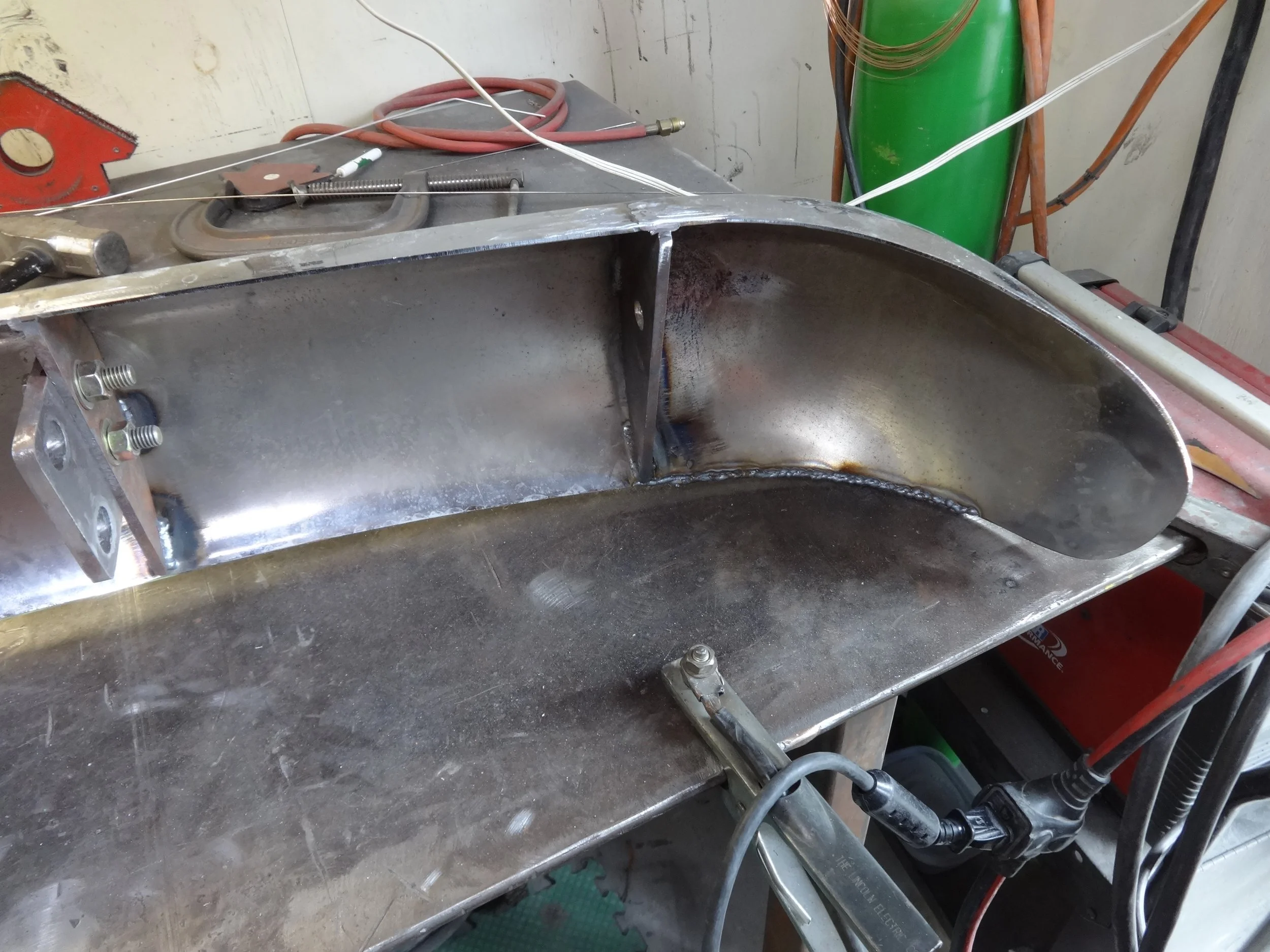 55Persistance_front bumper fitting-001.JPG