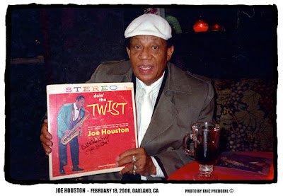 Joe_Houston-2000.jpg