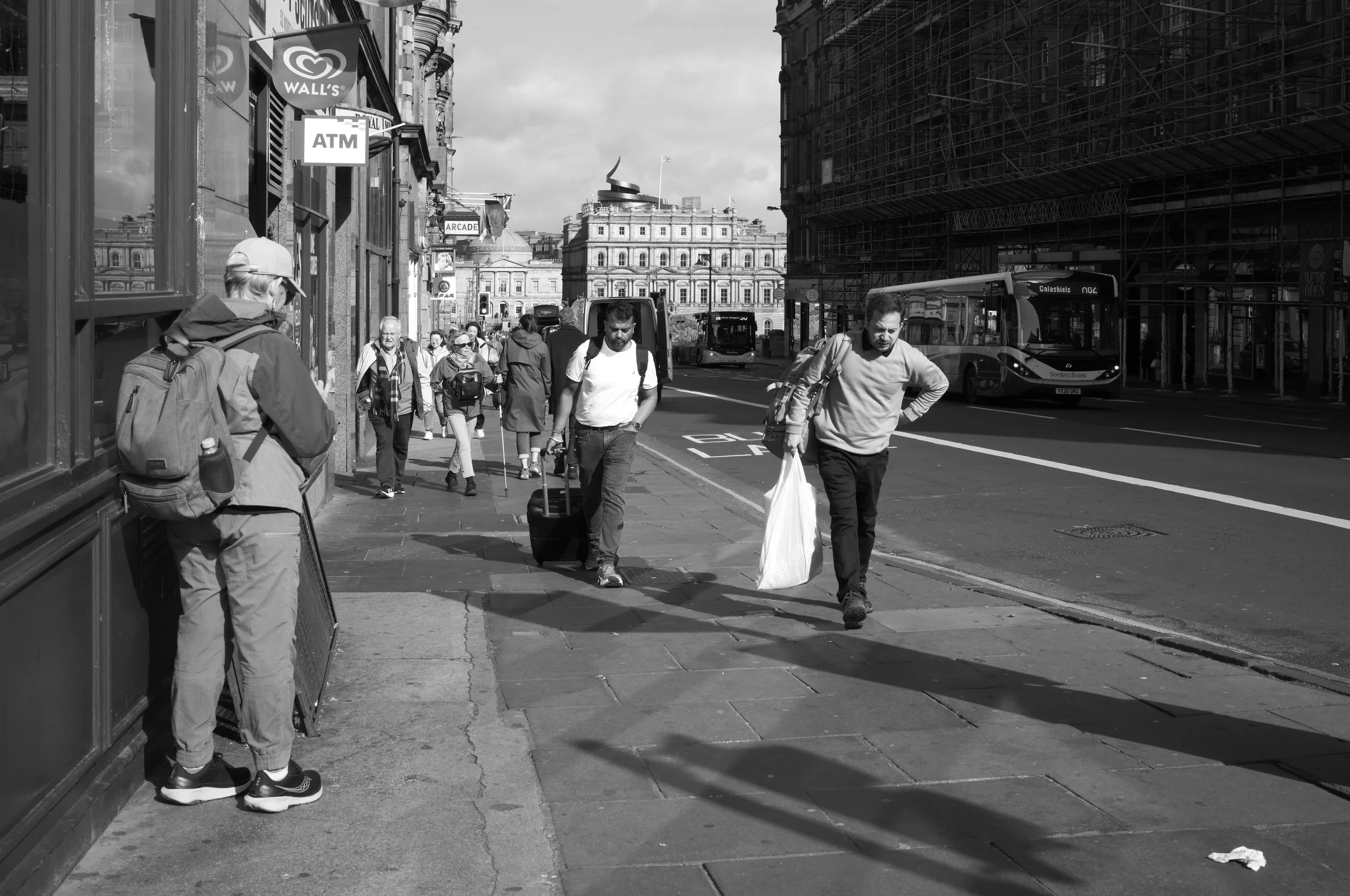 L1000149.jpg
