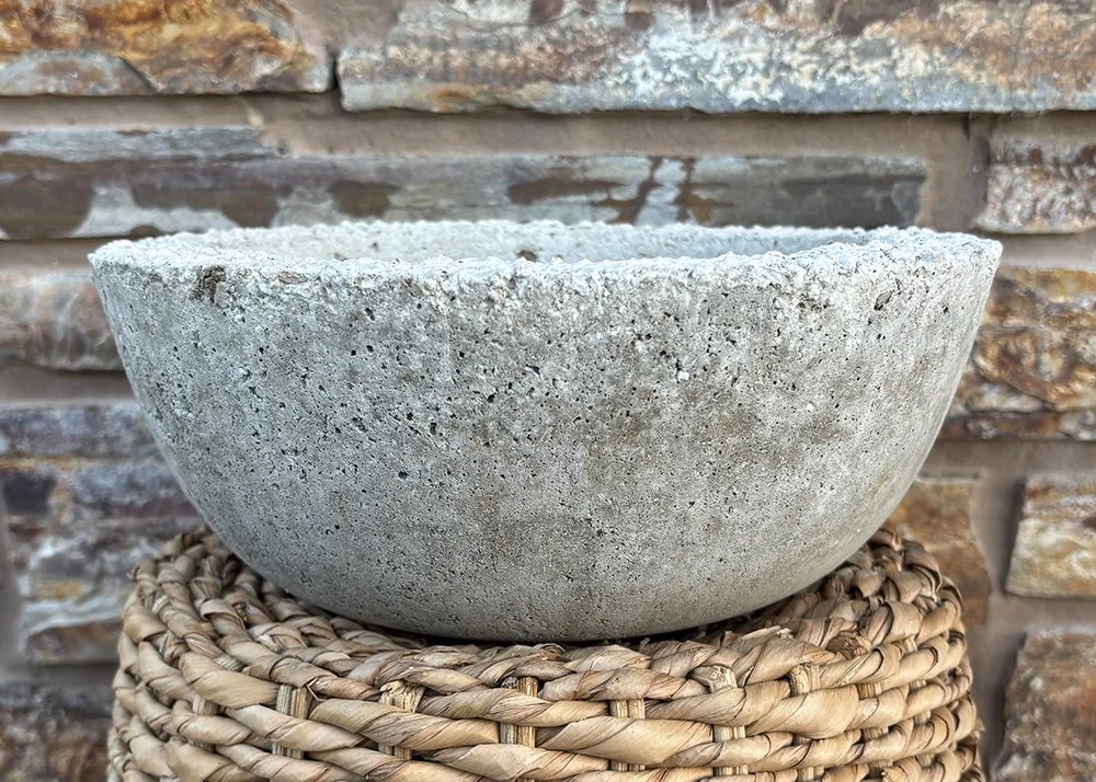 hypertufa pot 031a.jpg