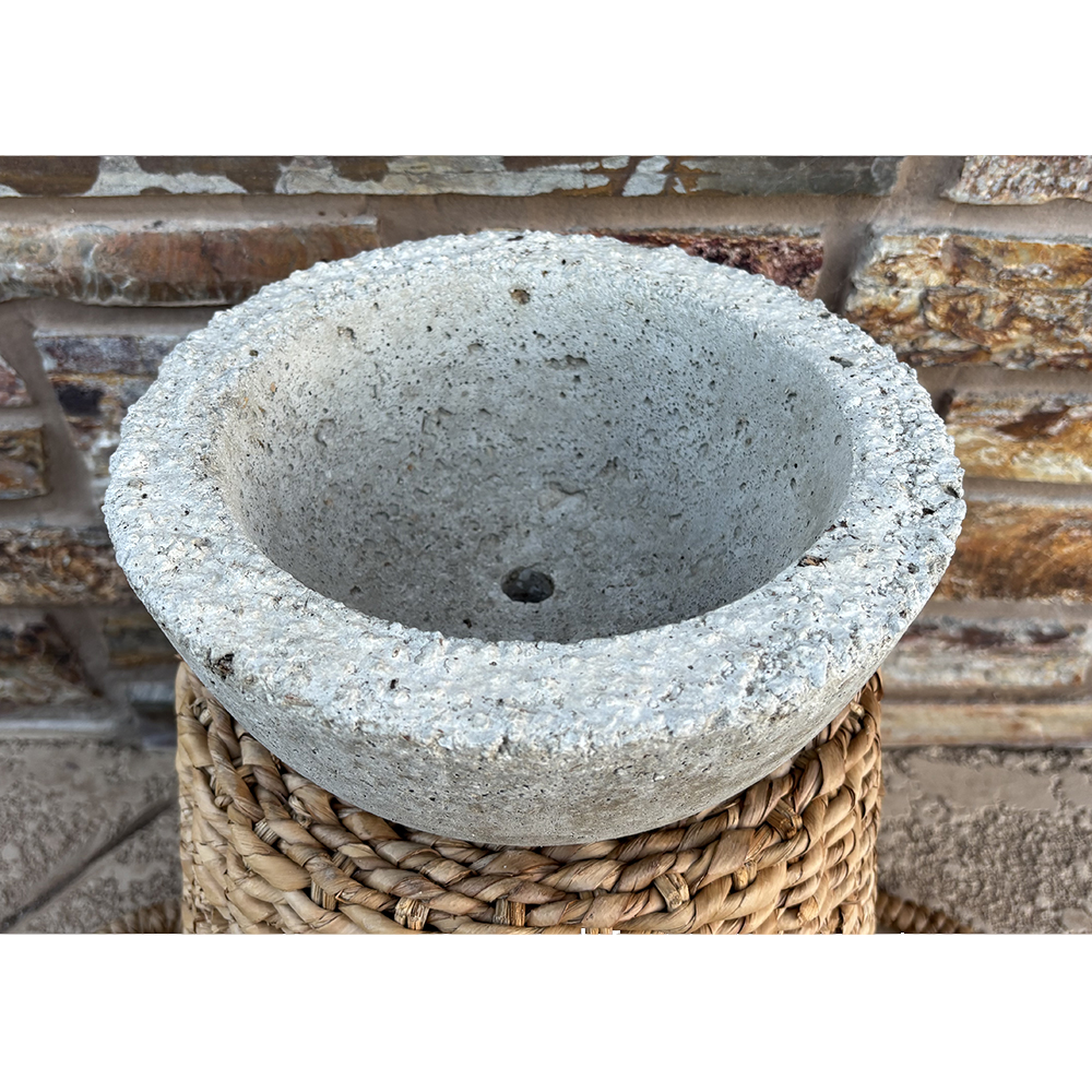 hypertufa pot 031c.png