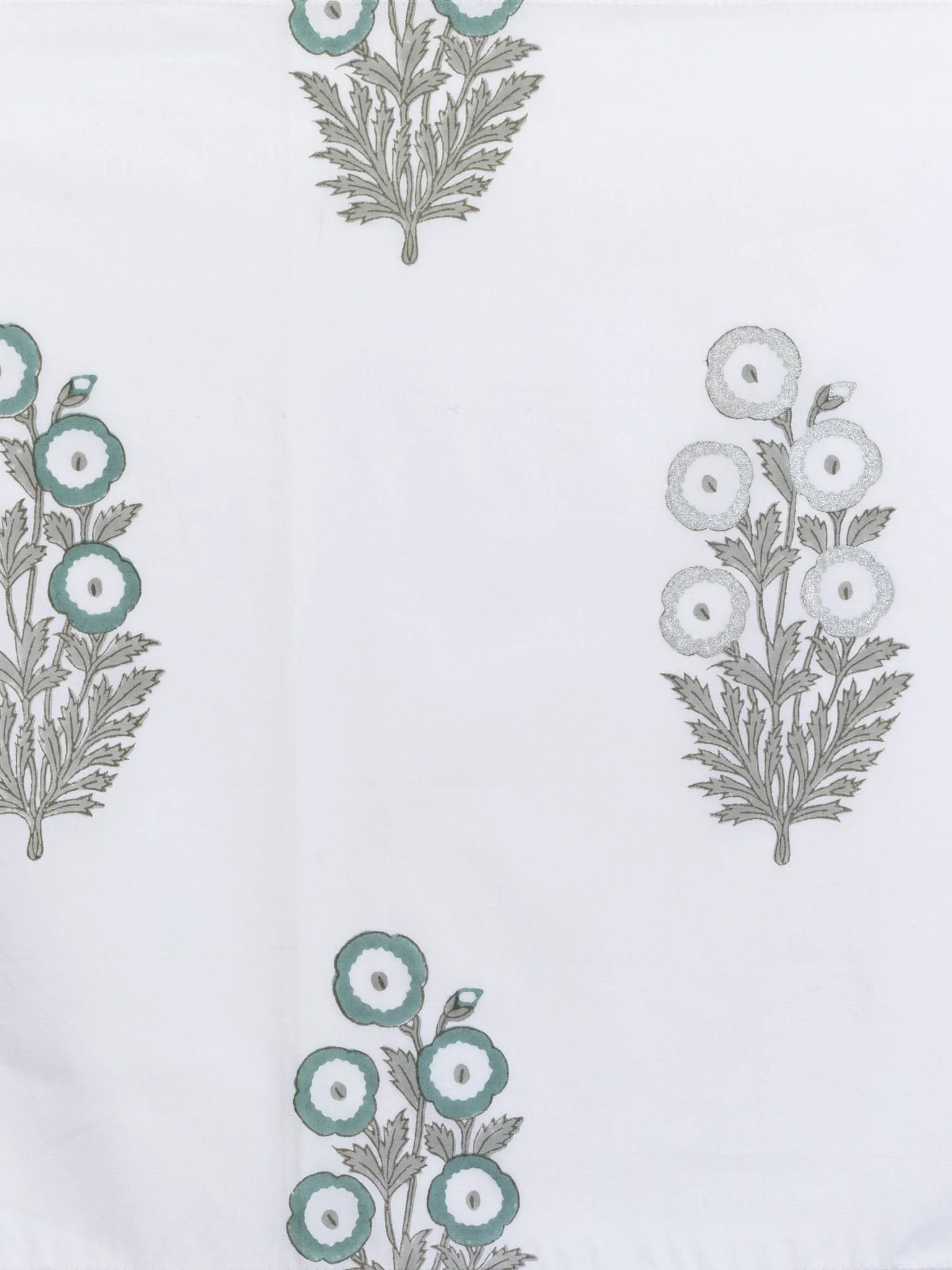 WHITE 21 | MB0872
