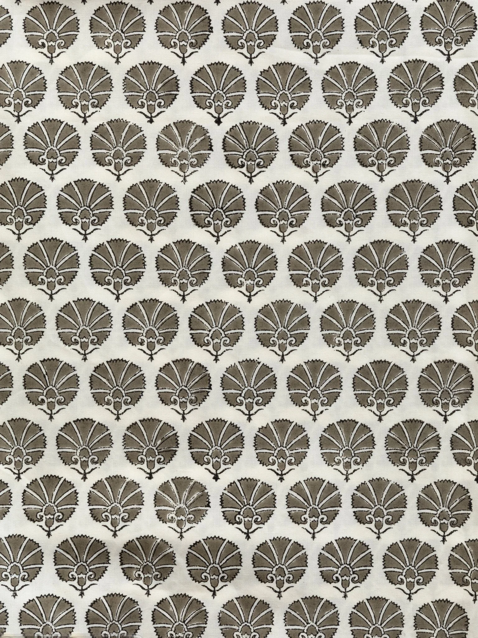 IVORY 20 | MB0885
