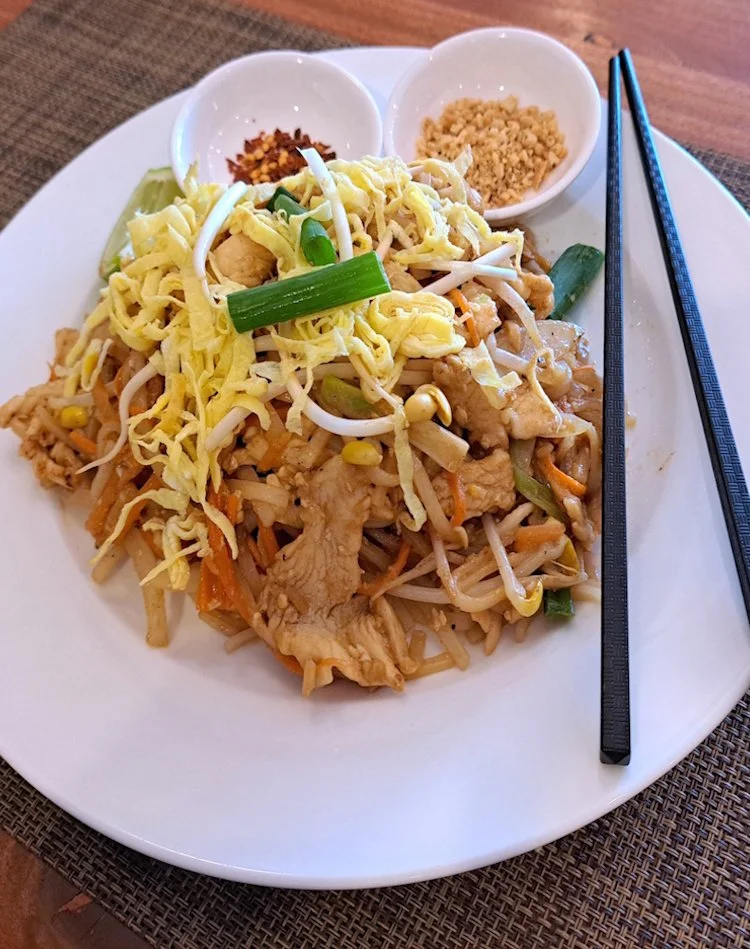 Pad Thai ChowNow.jpg