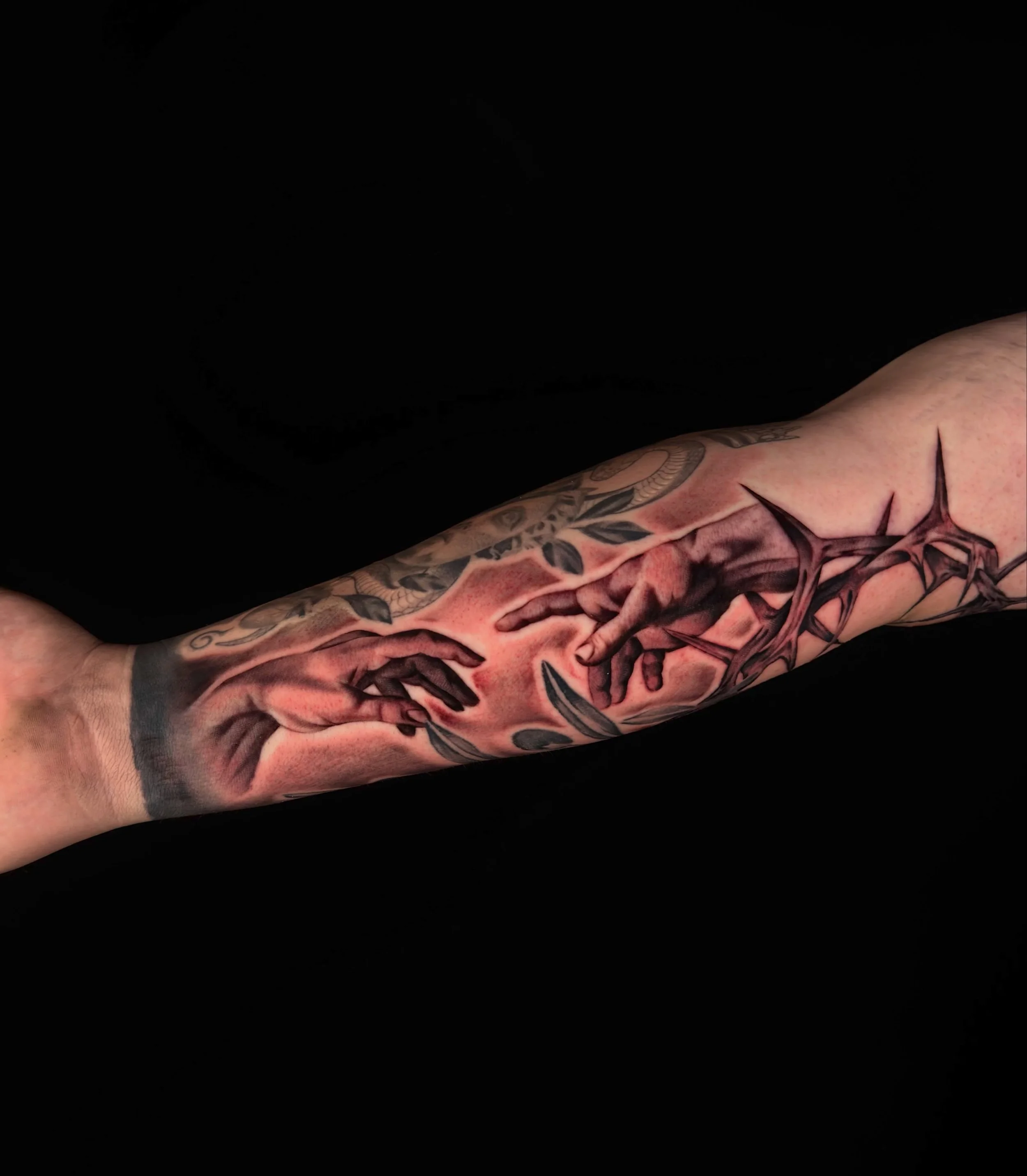 Creation of Adam 🤝 &amp; Crown of thorns 🌹

I feel so incredibly grateful for the connections I&rsquo;ve made through tattooing.

I may just be your neighborhood tattoo lady, but to me you guys are everything. I never expected that a career where I