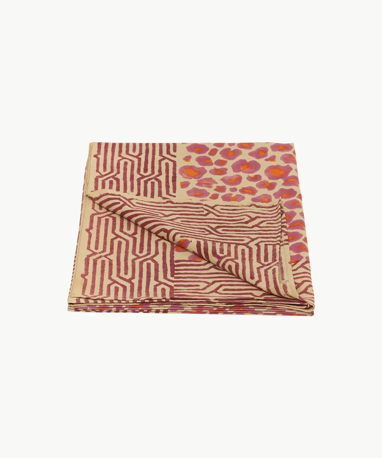 pink-leopard-single-throw-doing-goods-folded-1.40.30.036.030.4-web.webp