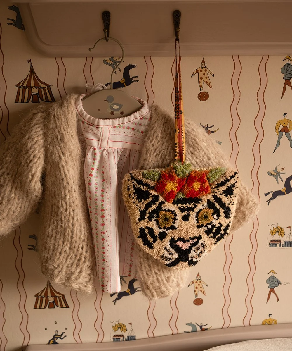 Floral-White-Tiger-Gifthanger-Doing-Goods-1.45.10.109.020.1-Nursery-1-WEB-4.jpg