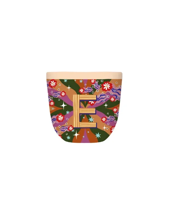 Tasse lettre E
