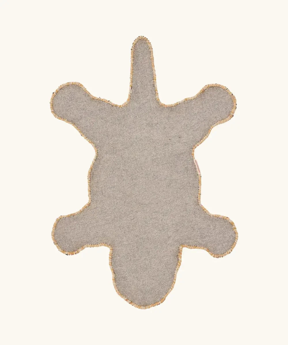 tula-wise-tiger-rug-small-doing-goods-1.45.10.095.200.3-offwhite-back-web.webp