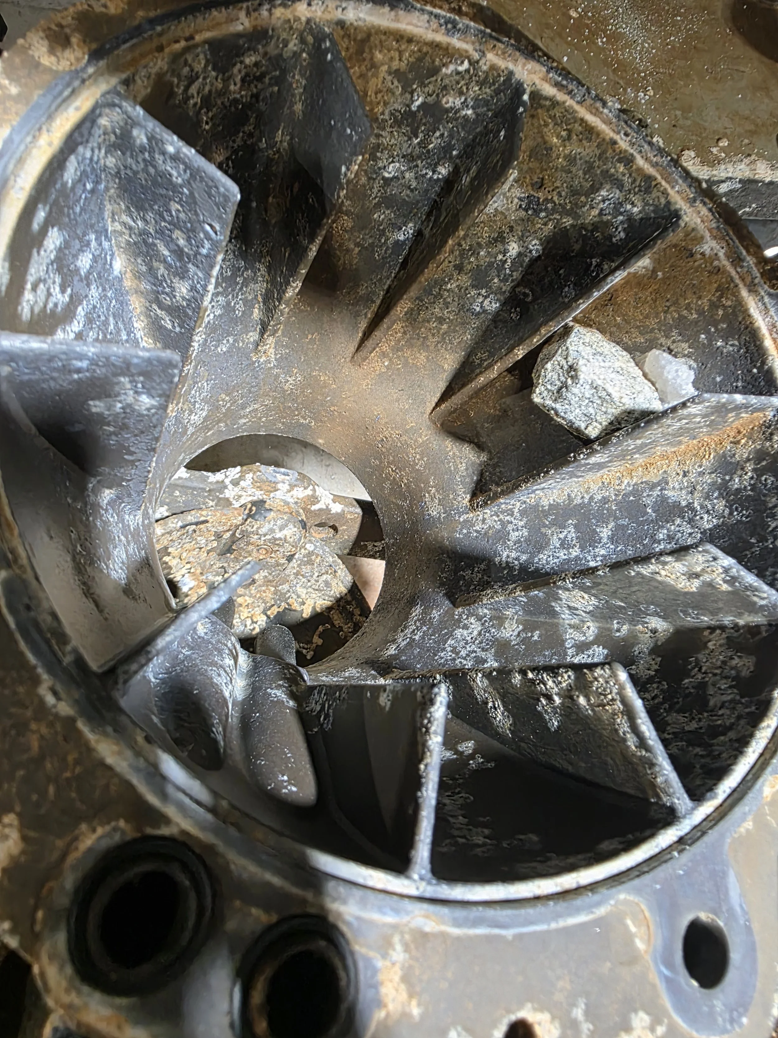 Rocks stuck in venturi reducer