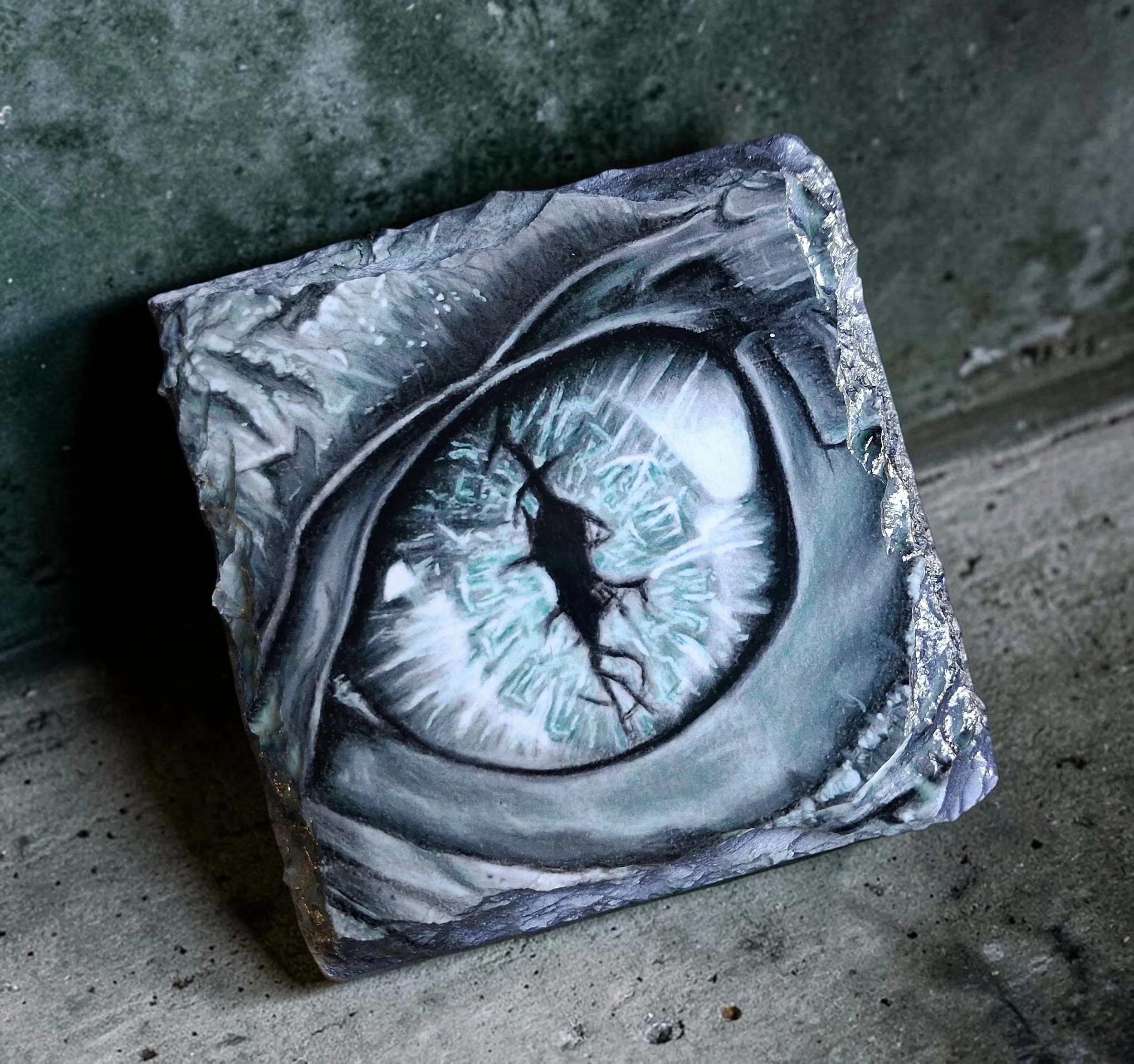 green dragon eye slate coaster mock up-Photoroom.jpg
