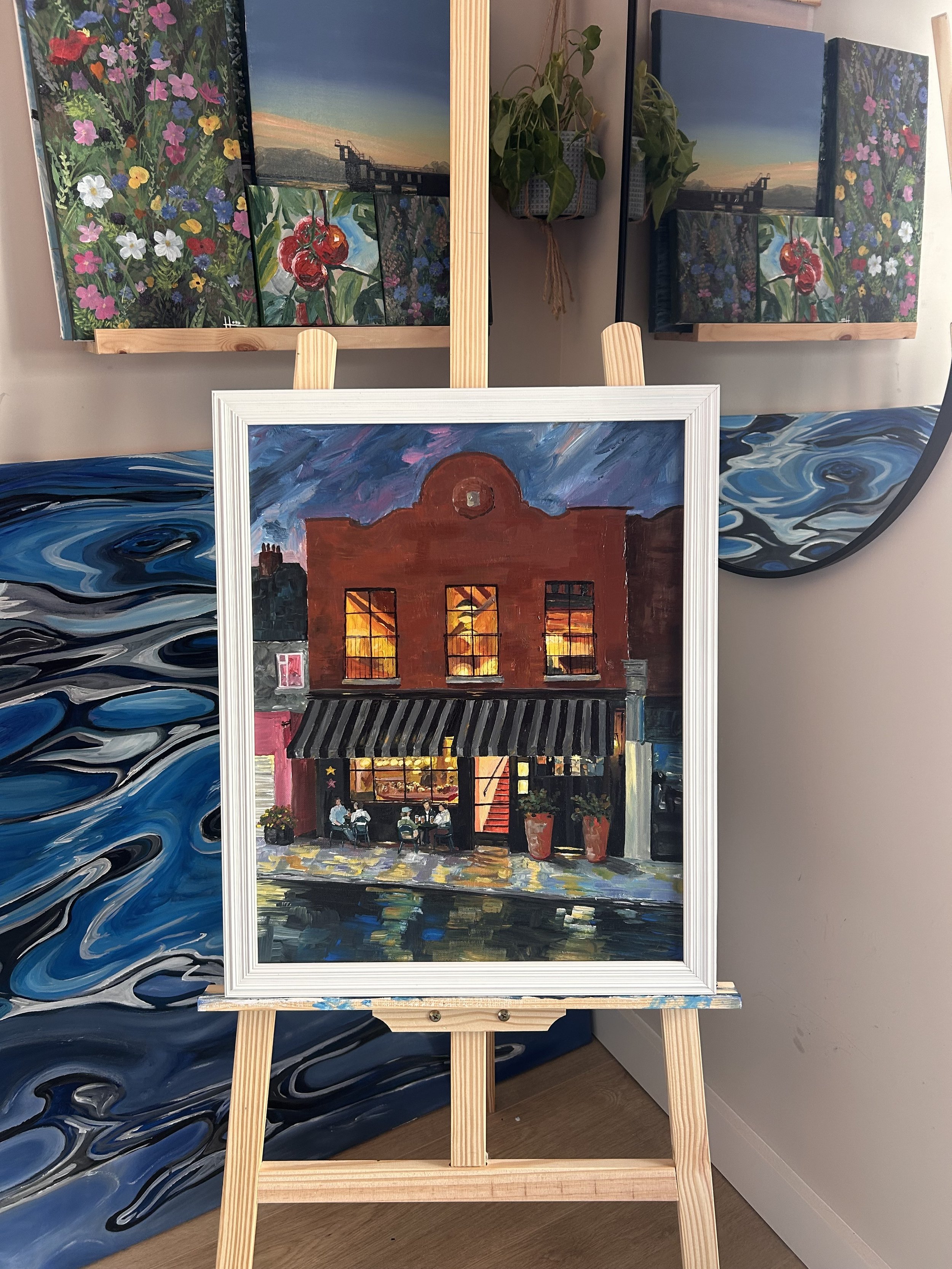 5-cavistons-2-easel-9c58cd59.jpg