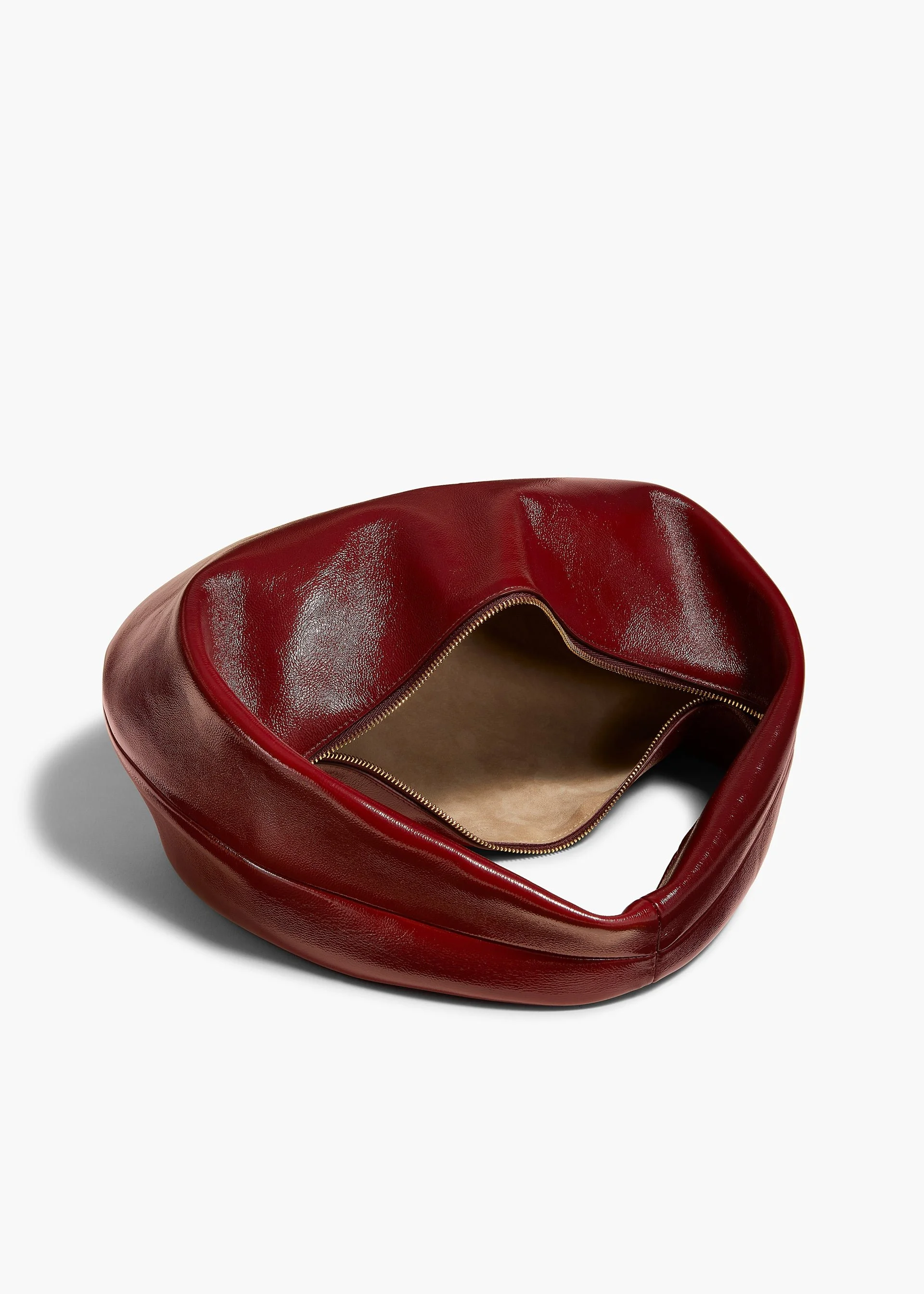 OLIVIA_HOBO_OXBLOOD-CRACKLE_0569_Product_4cf4377c-9de4-49a6-983f-69cee12072e8.jpg