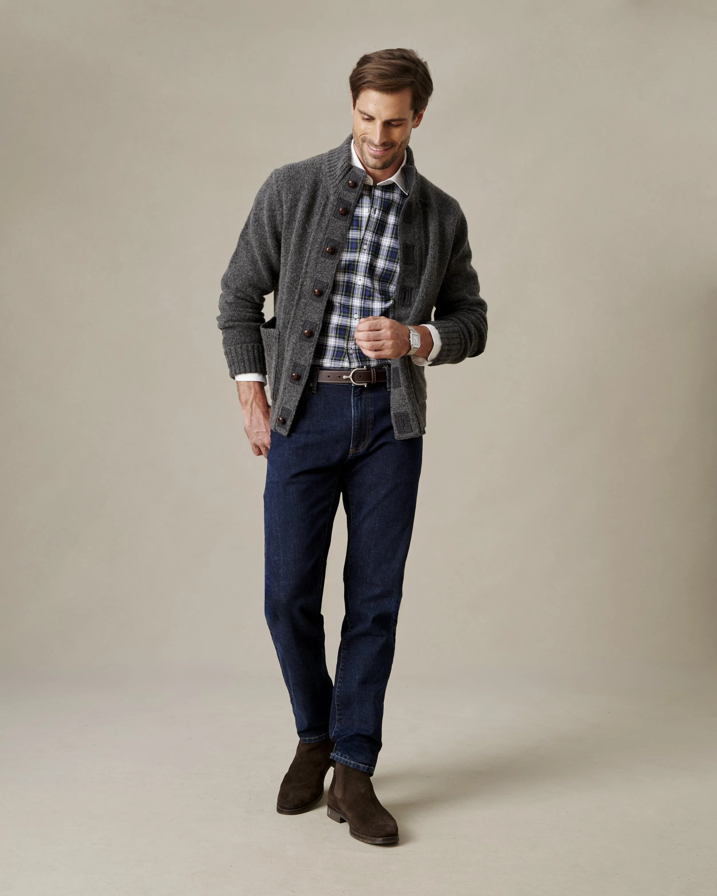 conrad_024296_dk_h_grey_15865.jpg