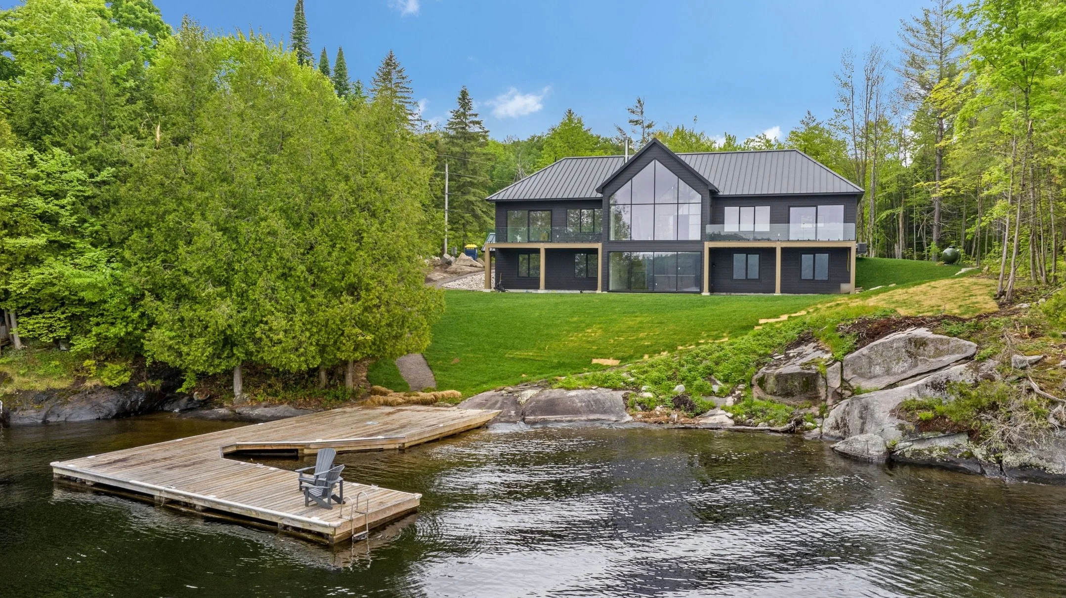 Cottage days are coming to an end for the season, but summer weather is still in full swing the long weekend!! 🛶🩱☀️🔥🪵

We wish we could be spending it here by the lake in this stunning custom built cottage - designed by us!

#redefineyourlivingsp