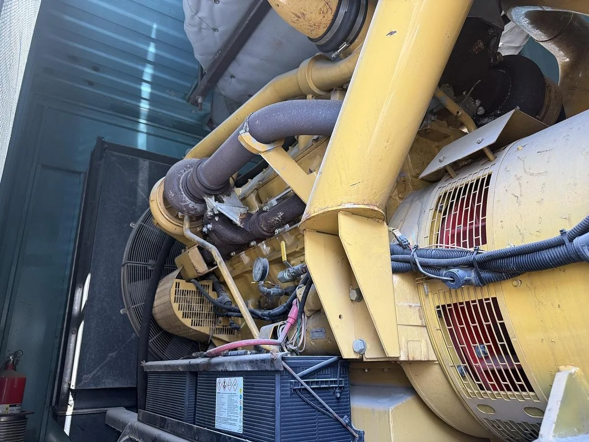 12 large-used-2001-caterpillar-3412-c-diesel-generator.jpg