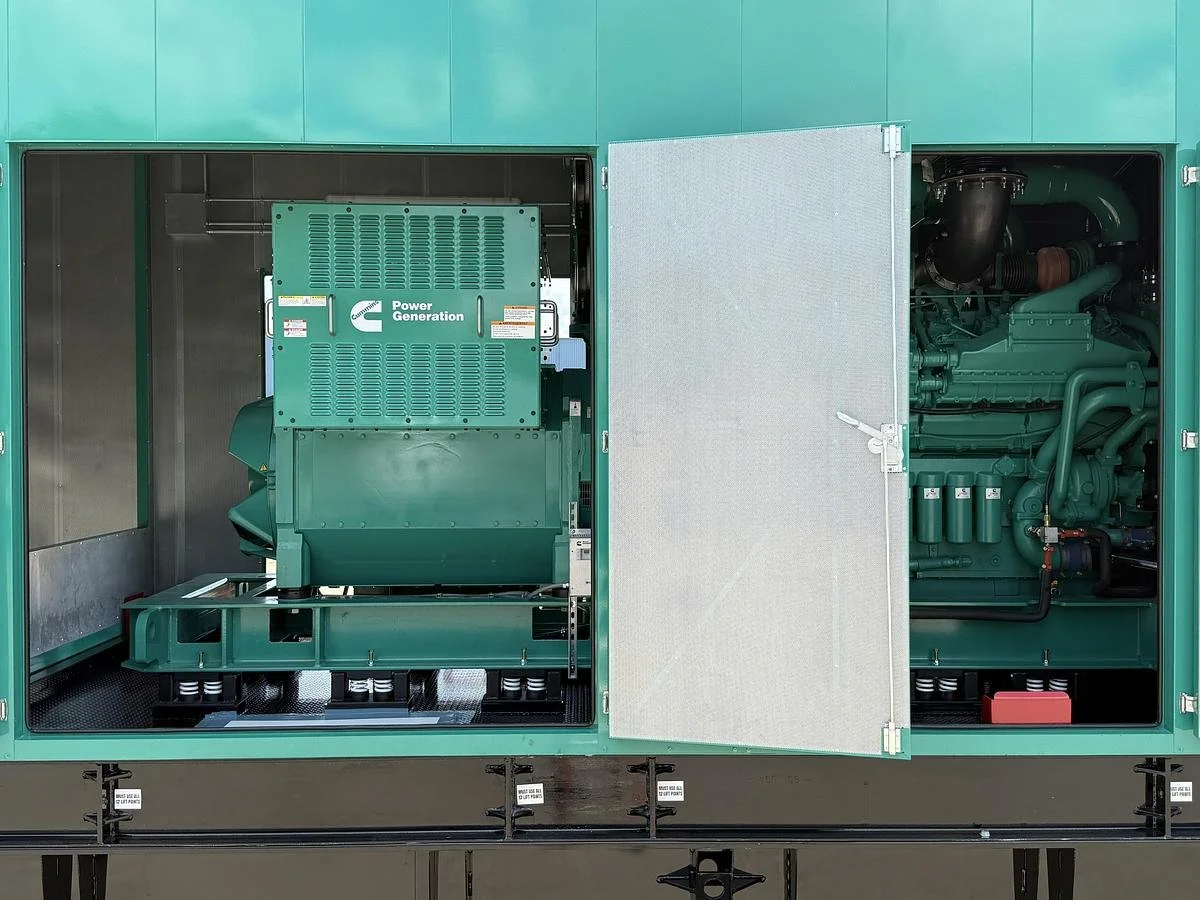large-new-cummins-dqkan-stationary-generator-set-4.jpg