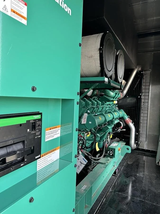 large-new-cummins-c2000-d6-e-stationary-generator-set-5.jpg