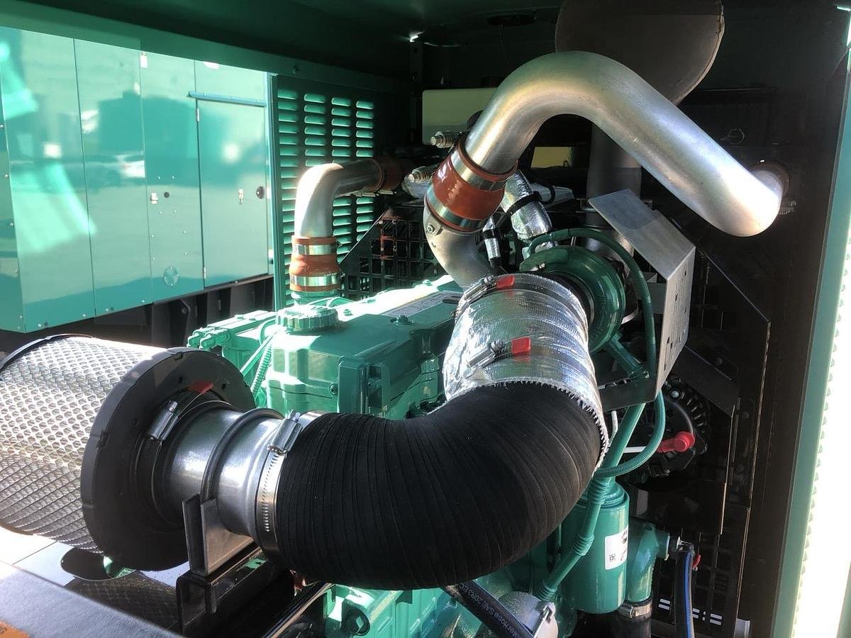 large-new-cummins-c125-d6-c-stationary-generator-set-5.jpg