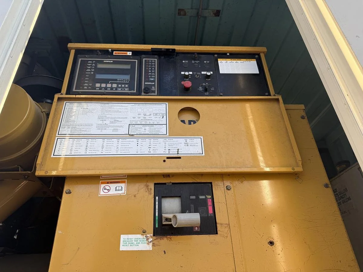 9 large-used-2001-caterpillar-3412-c-diesel-generator.jpg