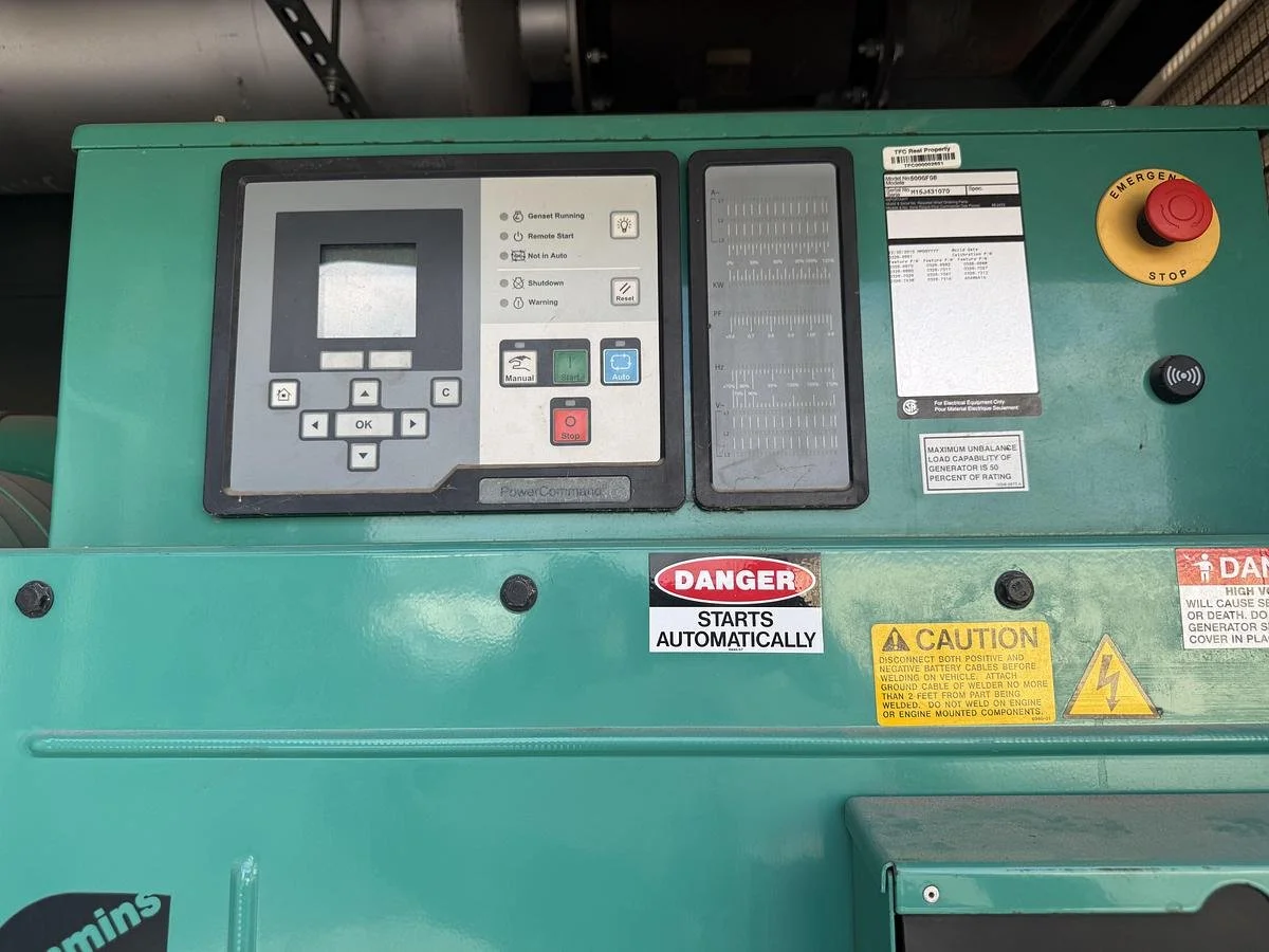 23-large-used-2015-cummins-500-gfgb-stationary-generator.jpg