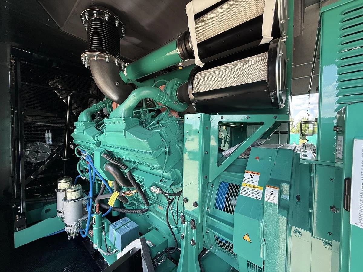 large-new-cummins-dqkan-stationary-generator-set-7.jpg
