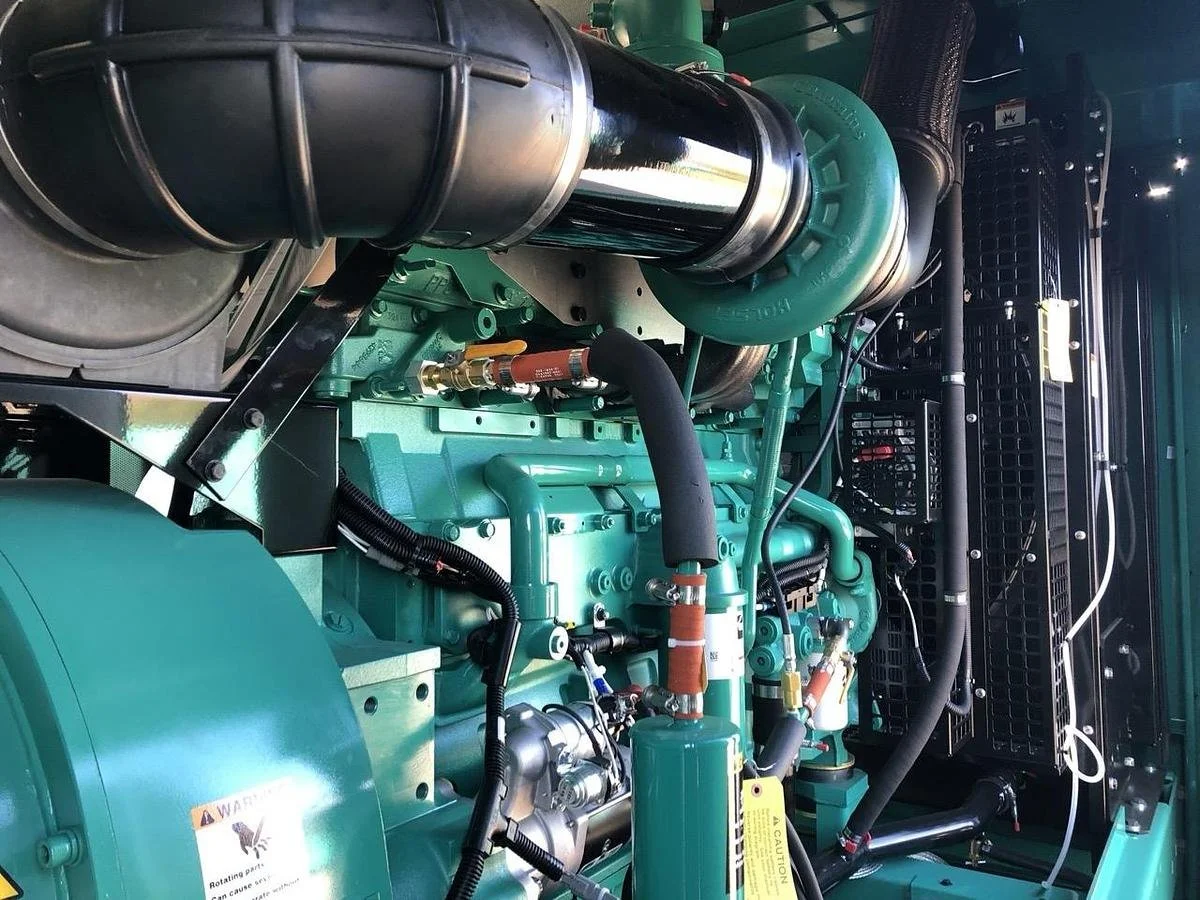 3large-new-cummins-dfek-stationary-generator-set.jpg