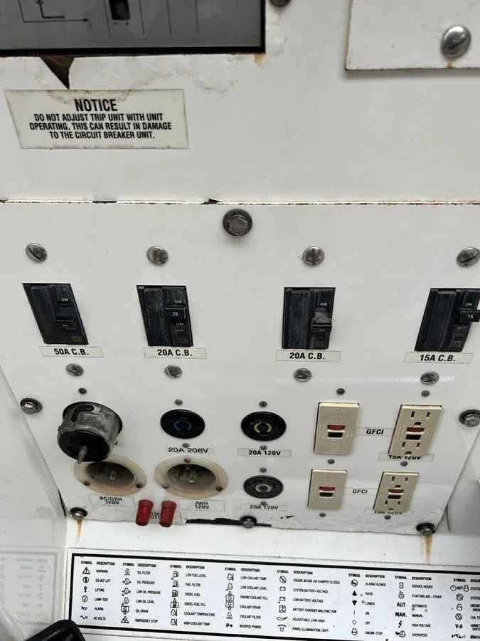 12-large-used-2002-caterpillar-xq-300-mobile-diesel-generator.jpg