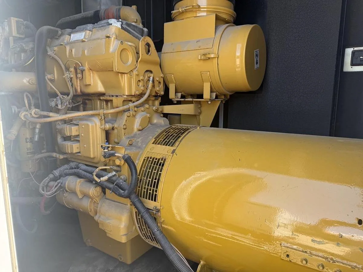 22-large-used-2002-caterpillar-xq-300-diesel-generator.jpg