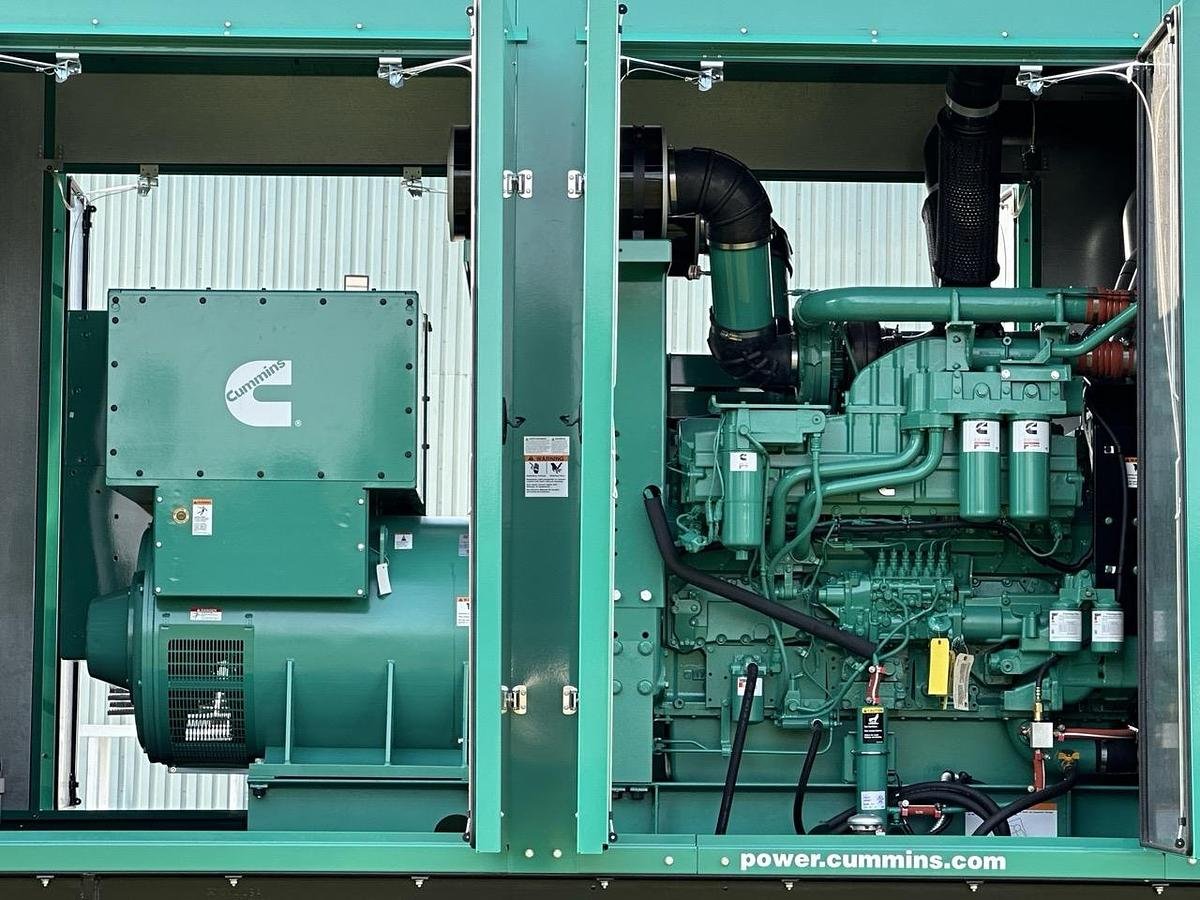 large-new-cummins-dqfad-stationary-generator-set-3.jpg