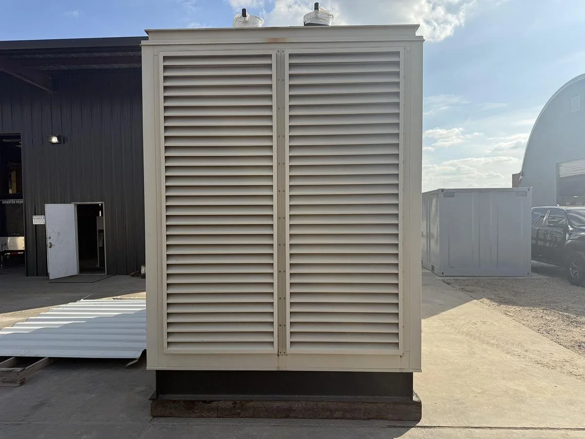 6large-used-2015-cummins-500-gfgb-stationary-generator.jpg