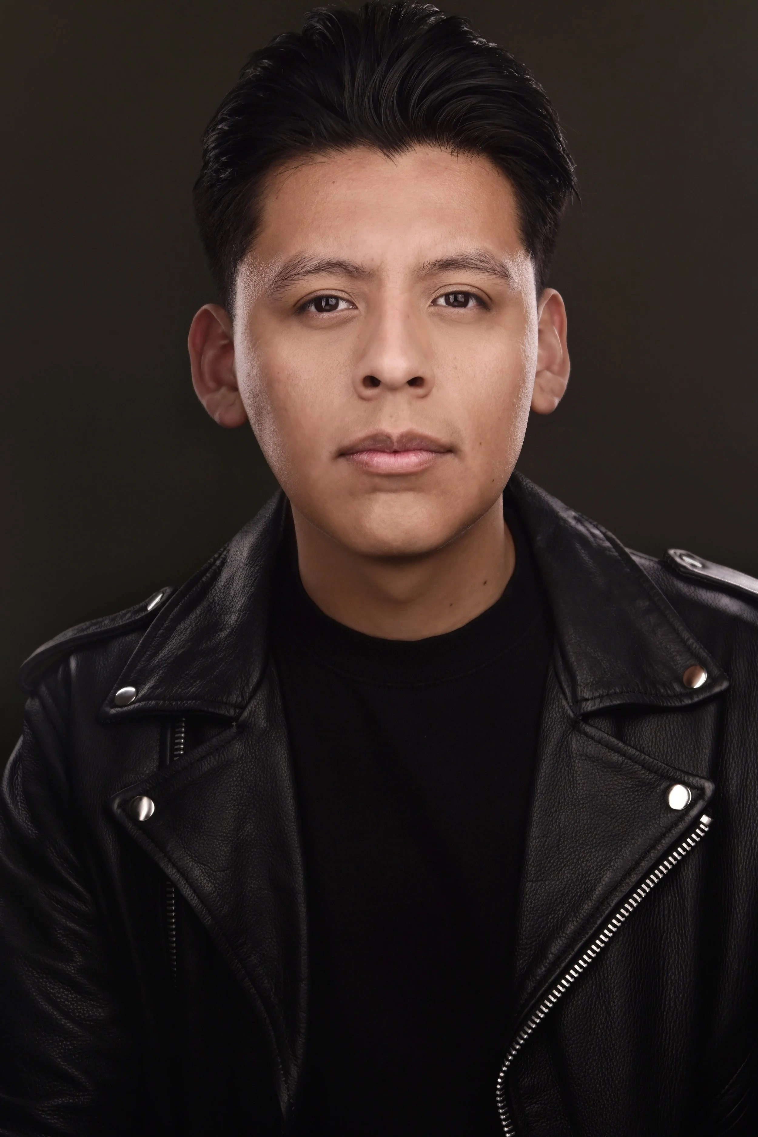 Edie Flores Headshot.jpg