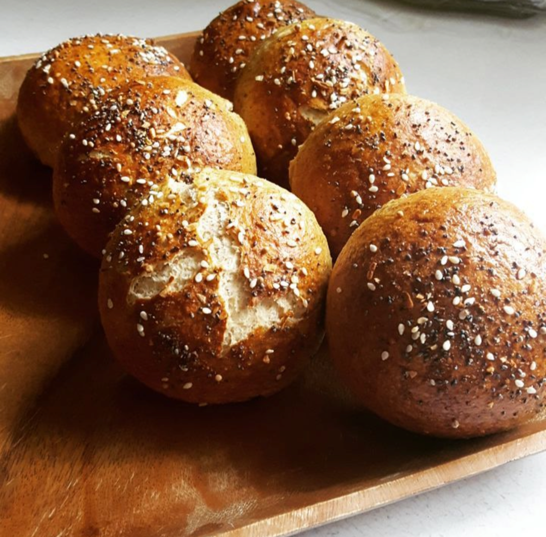 Pretzel Rolls