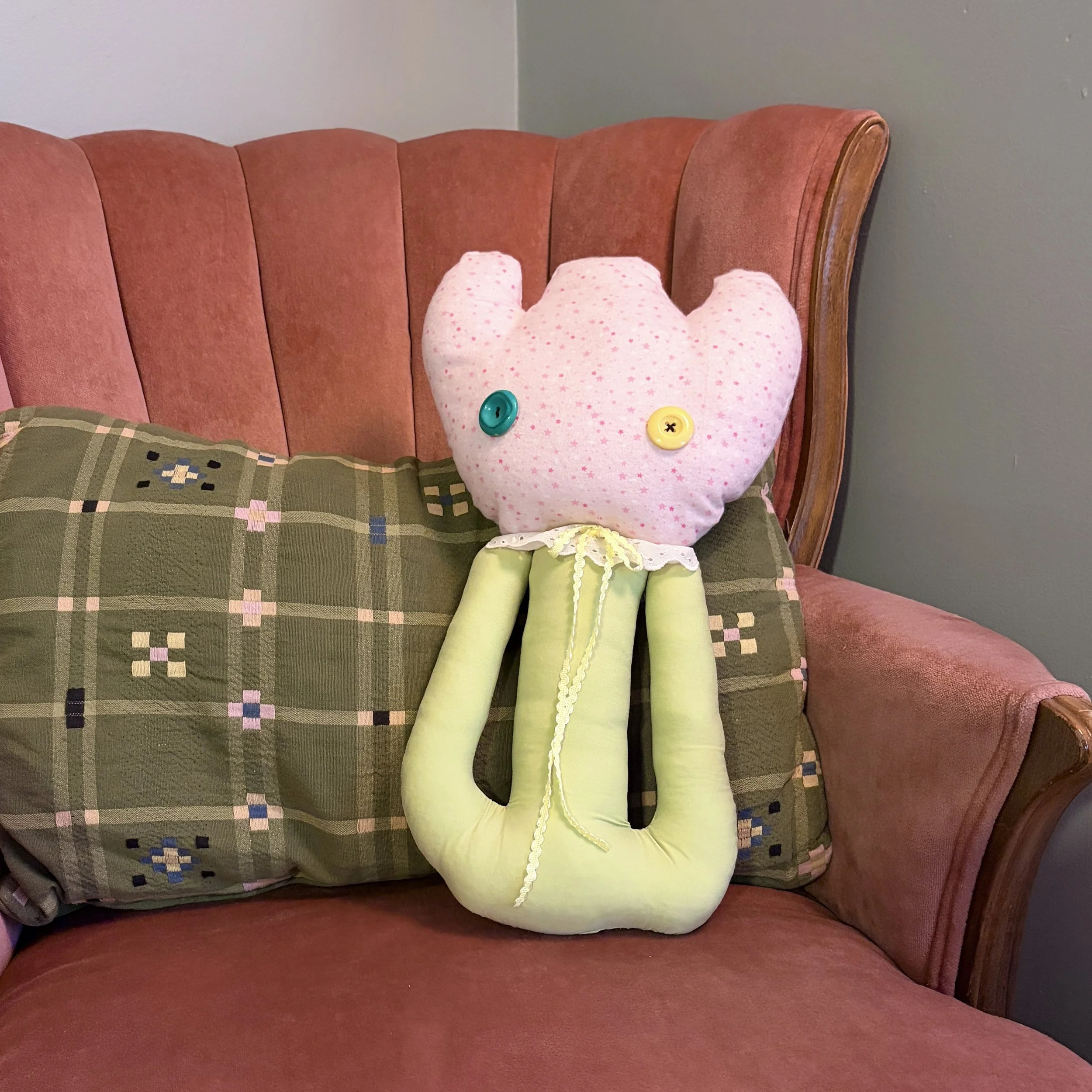 FLOPPY TULIP FRIEND <3