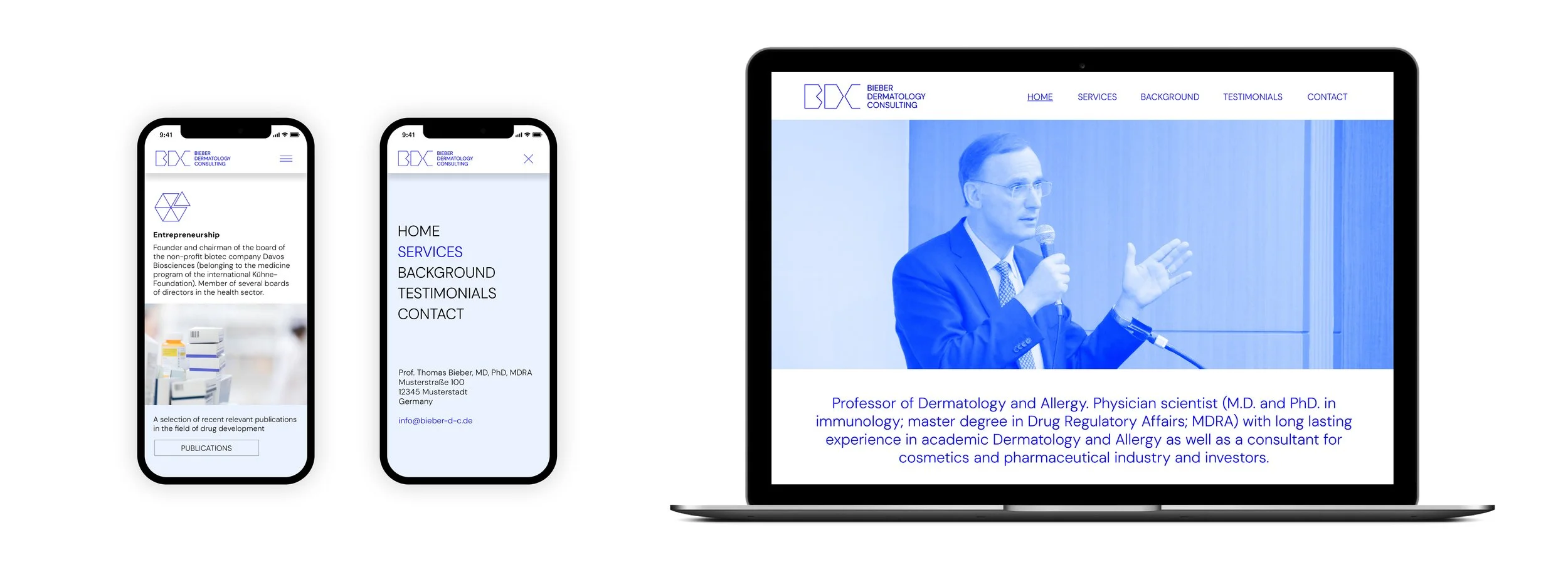 Screenshot einer Website für Dermatologie-Beratung auf Laptop und Smartphone, mit einem Mann im Anzug, der in einem Vortrag spricht. Die Website zeigt Navigationsmenüs, Text und Bilder im blauen Farbschema.