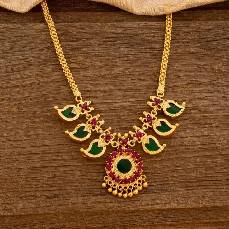 necklaces-04.jpg