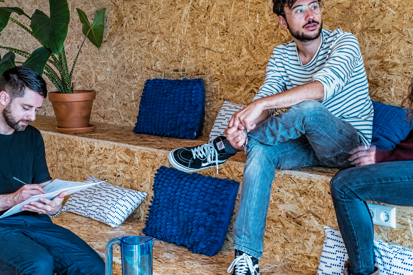 offices_header@2x.png