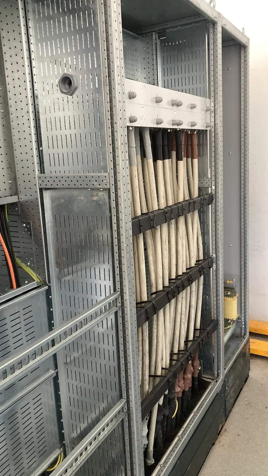 güneş enerjisi pano kurulumu GES elektrik panosu bakım onarım montaj arıza teknik servis ve maliyeti - İzci EVA Enerji