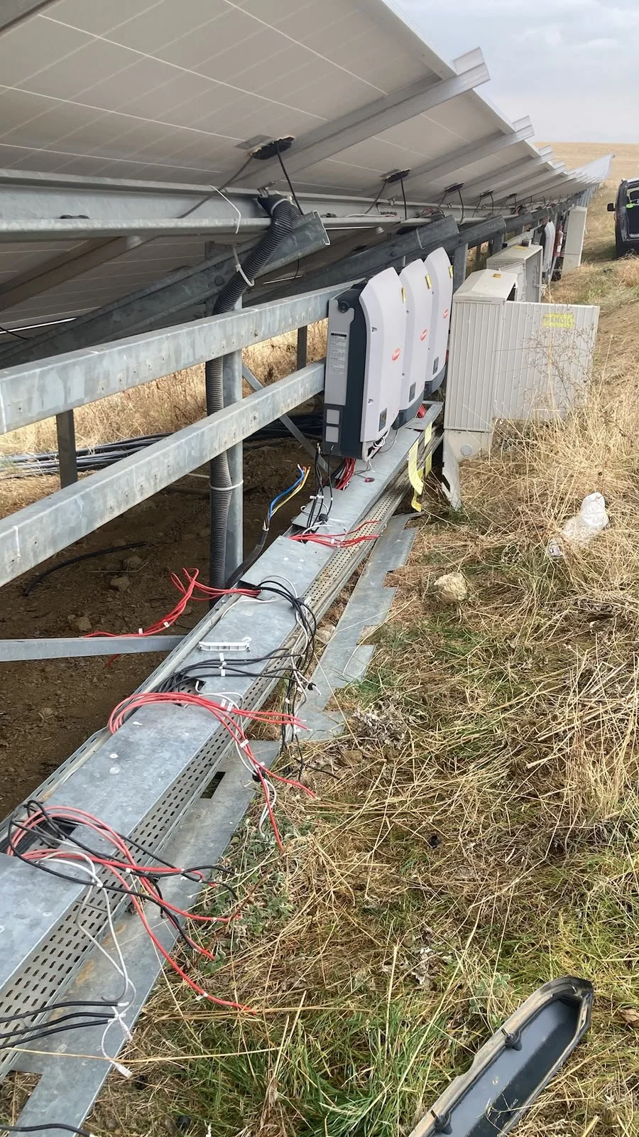 endüstriyel üretim tesislerine özel yüksek güçlü Tier 1 panel ile çatı GES kurulumu mühendislik teklifi - İzci EVA Enerji