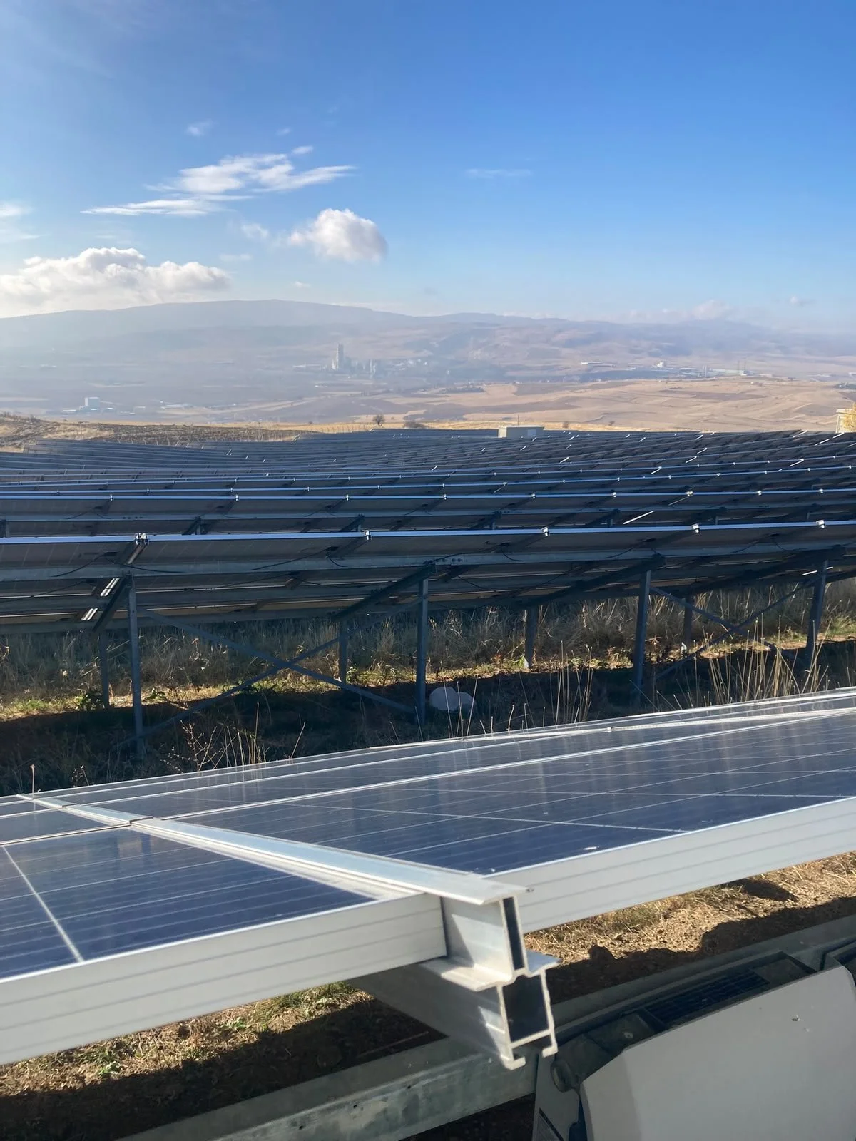 müstakil villa için A kalite depolamalı hibrit GES kurulumu estetik ve kesintisiz güneş enerjisi proje teklifi al - İzci EVA Enerji