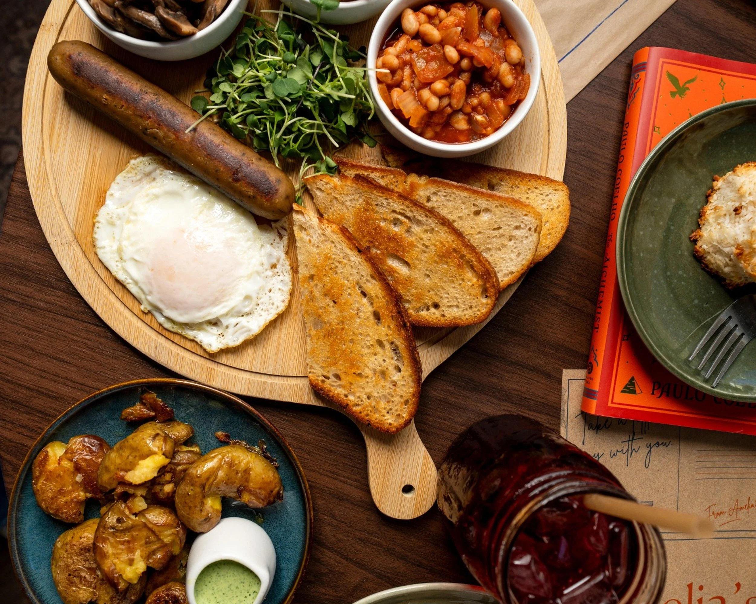 Amelias_Uber_Eats_Cover_2880x2304 (1).jpg