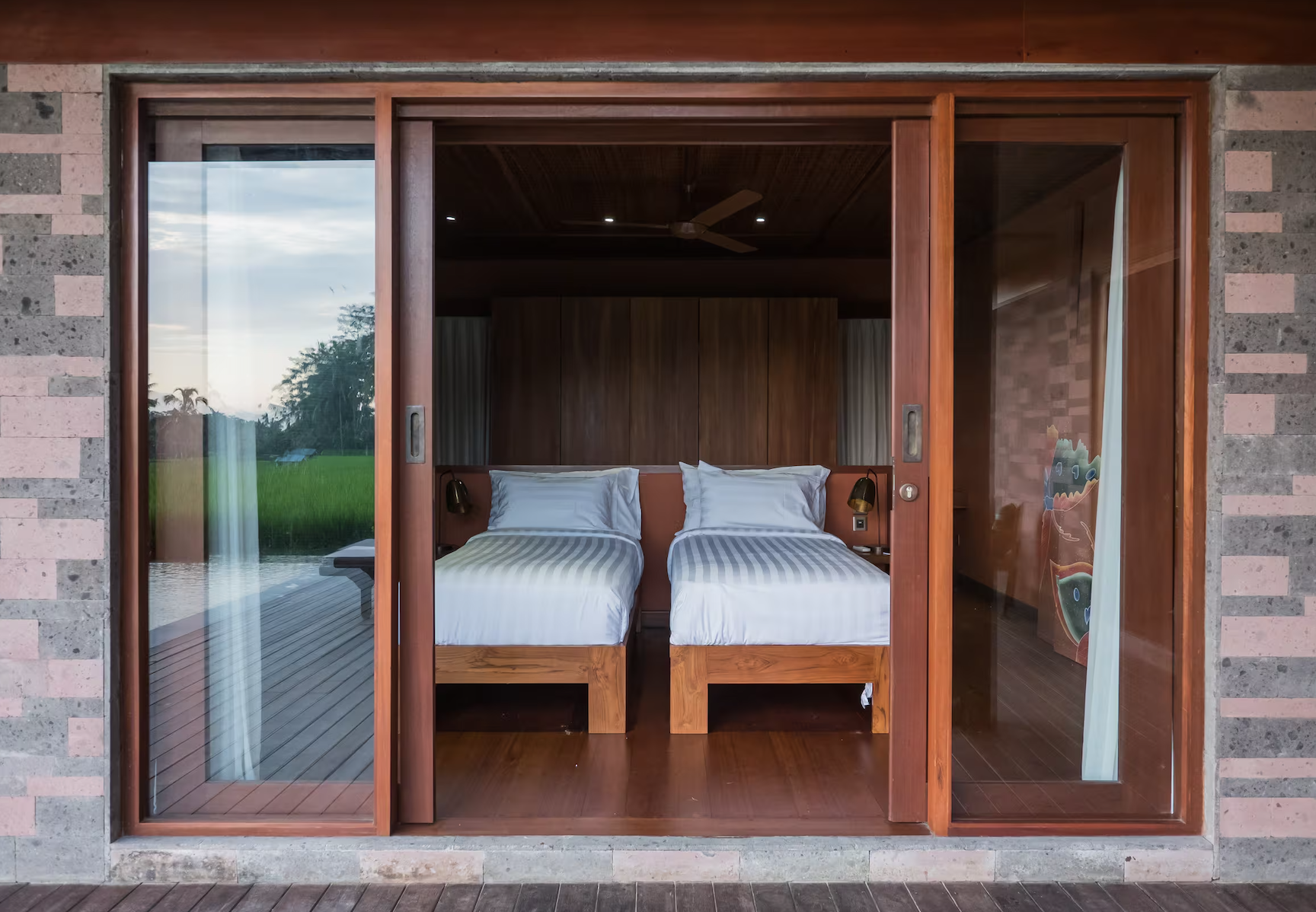 Shared Twin Room