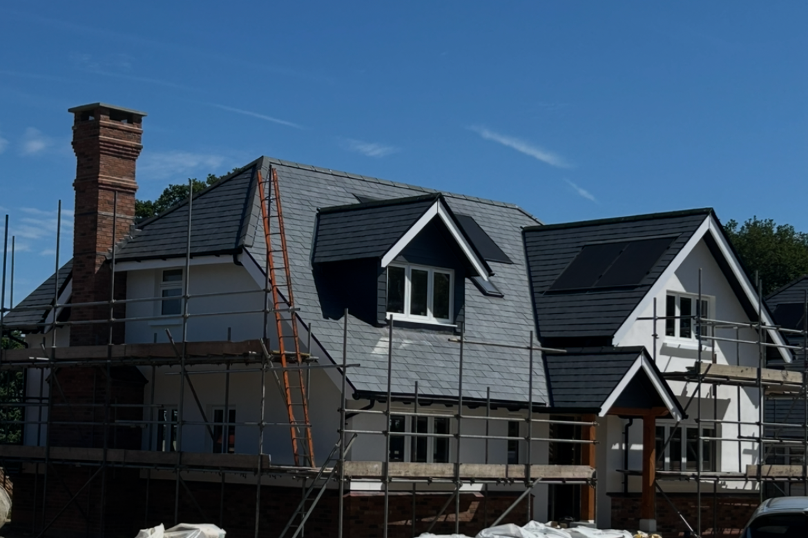 Natural Spanish slate roof