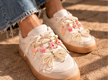 Girly Pop 2 shoes.png