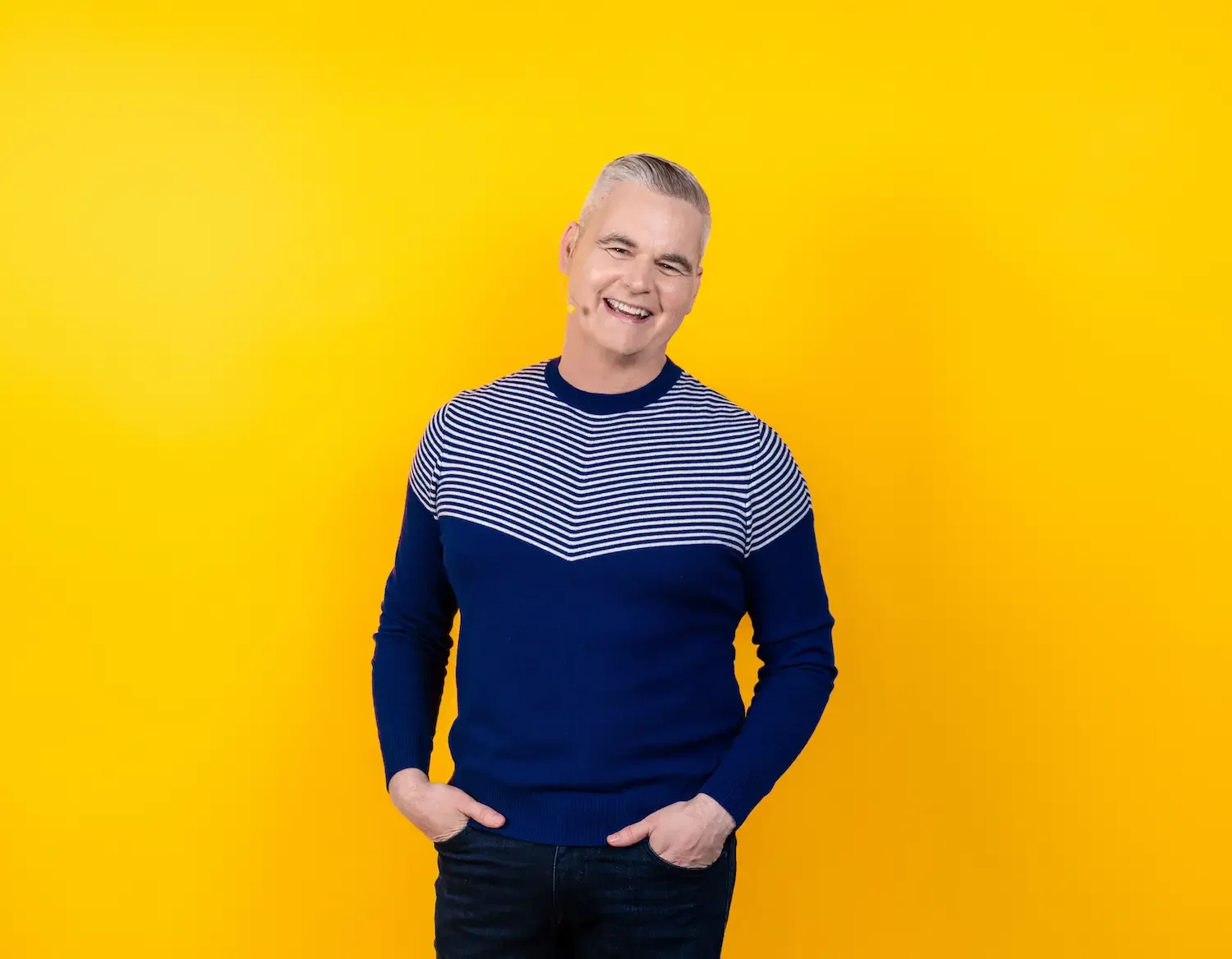 Phil Putnam is a workforce and leadership speaker, whose keynotes helps organizations turn human motivation into stronger performance and more engaged teams.
